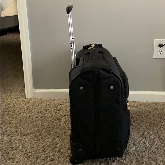 samsonite lift 2 garment bag